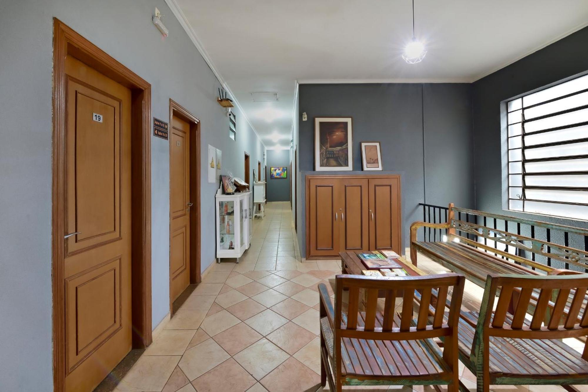 Hotel Ribeirão Plaza *